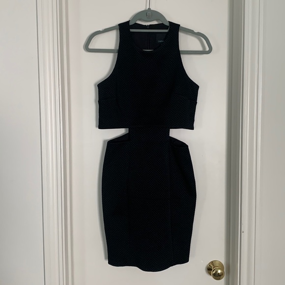 Cynthia Rowley Dresses & Skirts - Cynthia Rowley dress, size 2.